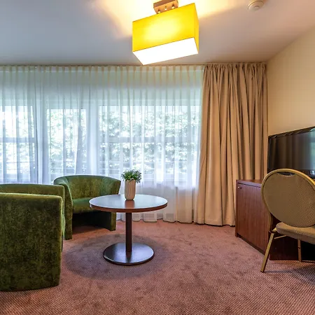 Ξενοδοχείο Palangos Vetra 4*